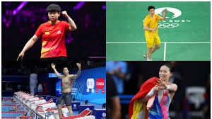 游泳世锦赛：潘展乐100自破世界纪录夺冠