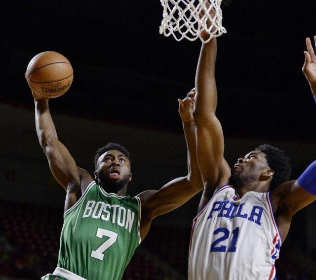 励着每一位 励着每一位