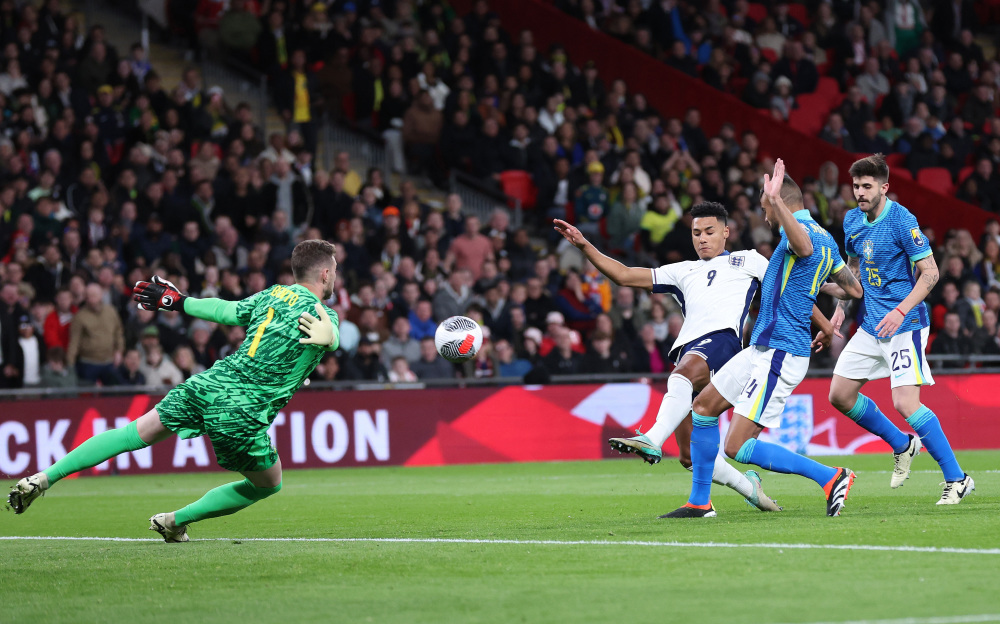 曼联是否愿 曼联是否愿