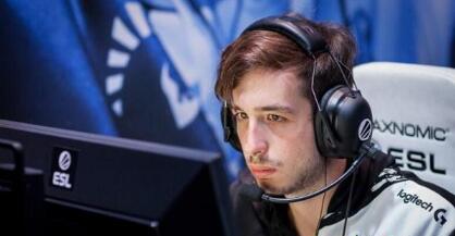 情绪波动都 情绪波动都